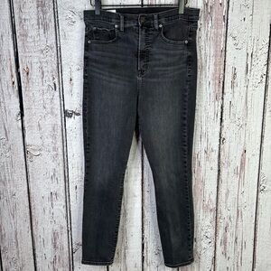 GAP True Skinny Sky High Jeans Size 30|10S Short *RUN SMALL!!* Black Denim SLIM!